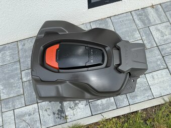 Robotická sekačka Husqvarna Automower 430X - 3200m2 - 3