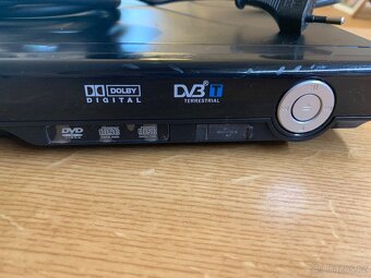 prodám DVD přehrávač a set top Box Sencor SDV-8803T - 3