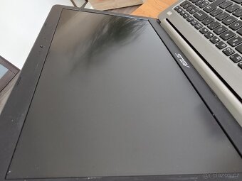 Notebook ASUS K501U Core i7, 8GB DDR4, GTX950M - 3