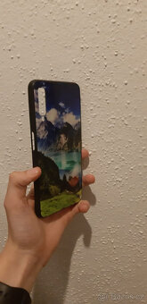 Kryt na mobil Samsung Galaxy A7 2018 - 3