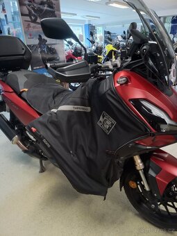 Deka Tucano Urbano HONDA ADV350 - 3