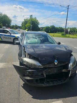 Renault Laguna 1.5 nafta po nehodě - 3