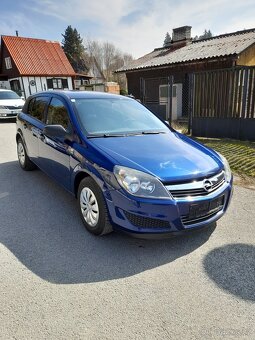 Opel Astra H 1.4i 66kw,r.v.2009,serv.kniha-138968km - 3