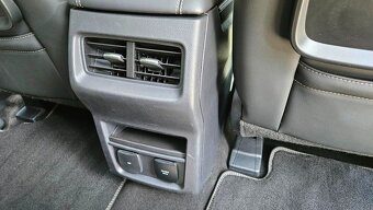 Ford S-MAX 2.0i HEV 140 kW Vignale AT - 3