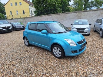 Suzuki Swift 1.3i 68KW Tažné zař. klima, S.Kniha - 3
