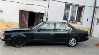 Bmw e32 750i - 3