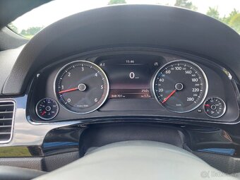 Volkswagen Touareg 3.0 TDI 180Kw BMT Terrain Tech - 3