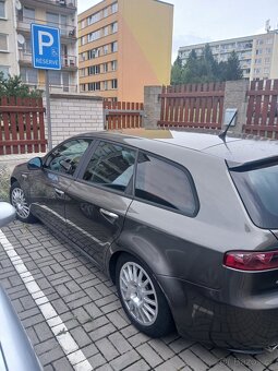 Alfa Romeo SPORTWAGON 2.2 - 3