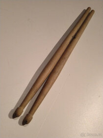 PALIČKY NA BUBNOVÁNÍ OD JUMPING DRUMS - 3