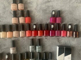 Laky CND vinylux - 3