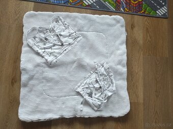 Klasická šněrovací zavinovačka New Baby - 3