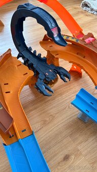 Hot Wheels monster trucks dráha Scorpion - 3