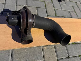 Volha Gaz 24, motorek topení včetně vrtule - 3