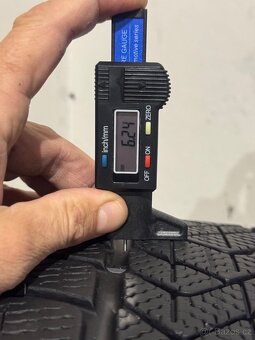 Zimní pneu 245/45/20 Pirelli Sottozero 3 - 3