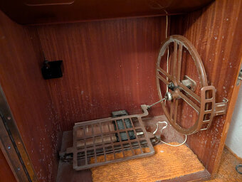 Šicí stroj Lada - 3