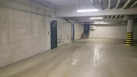 Pronájem garážového stání, Brno Vodní - 3