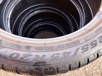 255/45/20 105v Pirelli - zimní pneu 2ks - 3