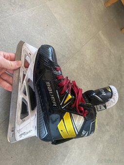 Brankářské brusle bauer 2 EE velikost 35 - 3