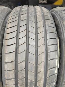 Prodám nové letní pneu 215/55/18 Kumho Ecsta HS51 95H - 3