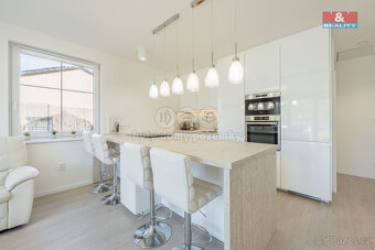 Prodej rodinného domu, 94 m², Postřižín, ul. Pod Dubem - 3
