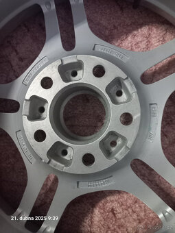 Alu kolo 235/45 R17 - 3