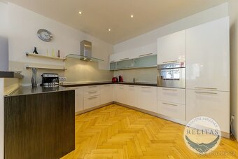 Prodej bytu 4+kk 124 m² + 2xB, P1 - Staré město - Dlouhá uli - 3