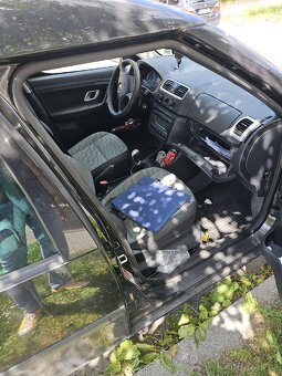 Prodám skoda roomster 1.4 nafta na náhradní díly - 3