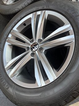 ☀️origo.Alu VW Touareg 5x112 letní pneu 255/55/19 - 3