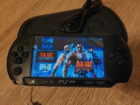 Playstation PSP-1004 E - 3