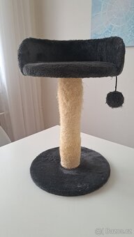 Škrabadlo 47cm/31cm, hrací deka, pelíšek - kukaň pro kočku - 3
