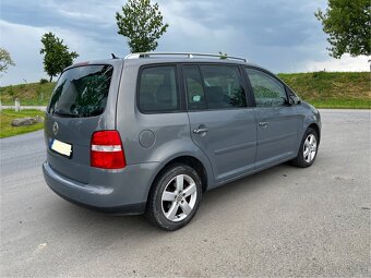 VW Touran 2.0 TDI - 3