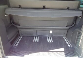Volkswagen Multivan - 3