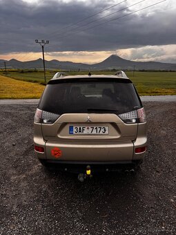 Mitsubishi Outlander 2.2did 2008 7 míst tažné - 3