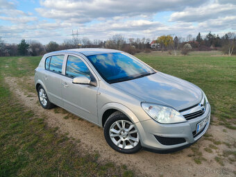 Opel Astra H 1.4 66kW benzín, 2008 - 3