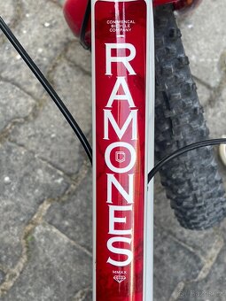 Commencal Ramones 24, skvělé dětské trailové kolo - 3
