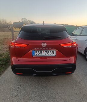 Nissan Qashqai 1.3 DIG-T - 3
