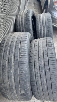 Land Cruiser J 200 - 3
