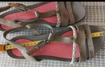 kožené-boho-etno-sandály-sandále-Clarks-khaki/šedá- 41 - 3