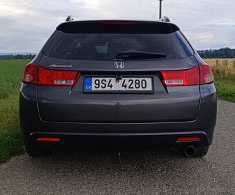 Honda Accord 2.0 r.v. 2009 - 3