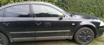 Volkswagen Passat 1.6 - 3