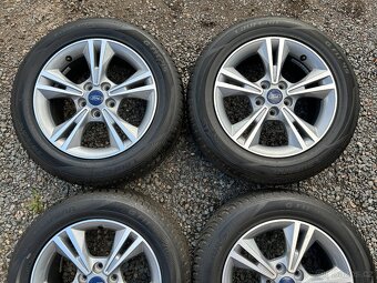 Alu orig zimní sada Ford Focus 5x112 7J ET50 215/55 R16 - 3