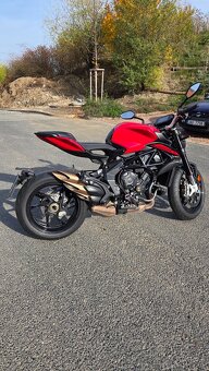 MV Agusta Brutale 800 Rosso, provoz od 07/2023 - 3