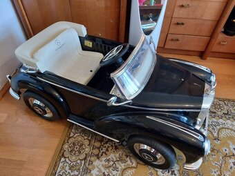 Dětské elektrické autíčko Mercedes Benz 300S RETRO - 3