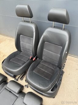Polokožené sedačky Octavia 2 - 3