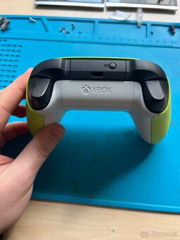 Microsoft Xbox Series S/X Controller Zelený - 3