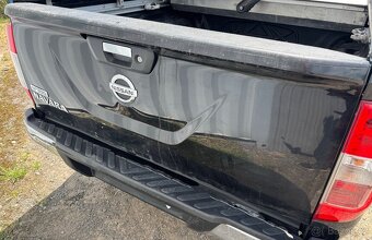 Díly korby / vložka / úchyty / víko Nissan Navara D23 - 3