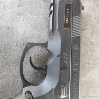 Airsoftová pistole - 3