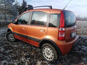 FIAT 4 X 4 PANDA 1,2i BENZIN 44 KW,,, 4 X 4 - 3