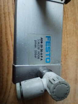 Vzduchové pístnice od firmy FESTO a SMC Japan - 3
