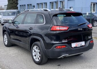 Jeep Cherokee 2.0M-JET LONGITUDE LIMITED manuál 103 kw - 3